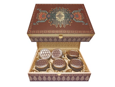 Dry Fruits Gift Box With 4 Glass Jars